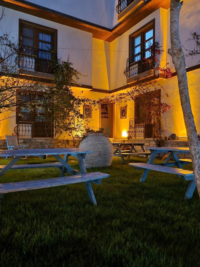 Sezgin Boutique Hotel Кушадаси Екстер'єр фото