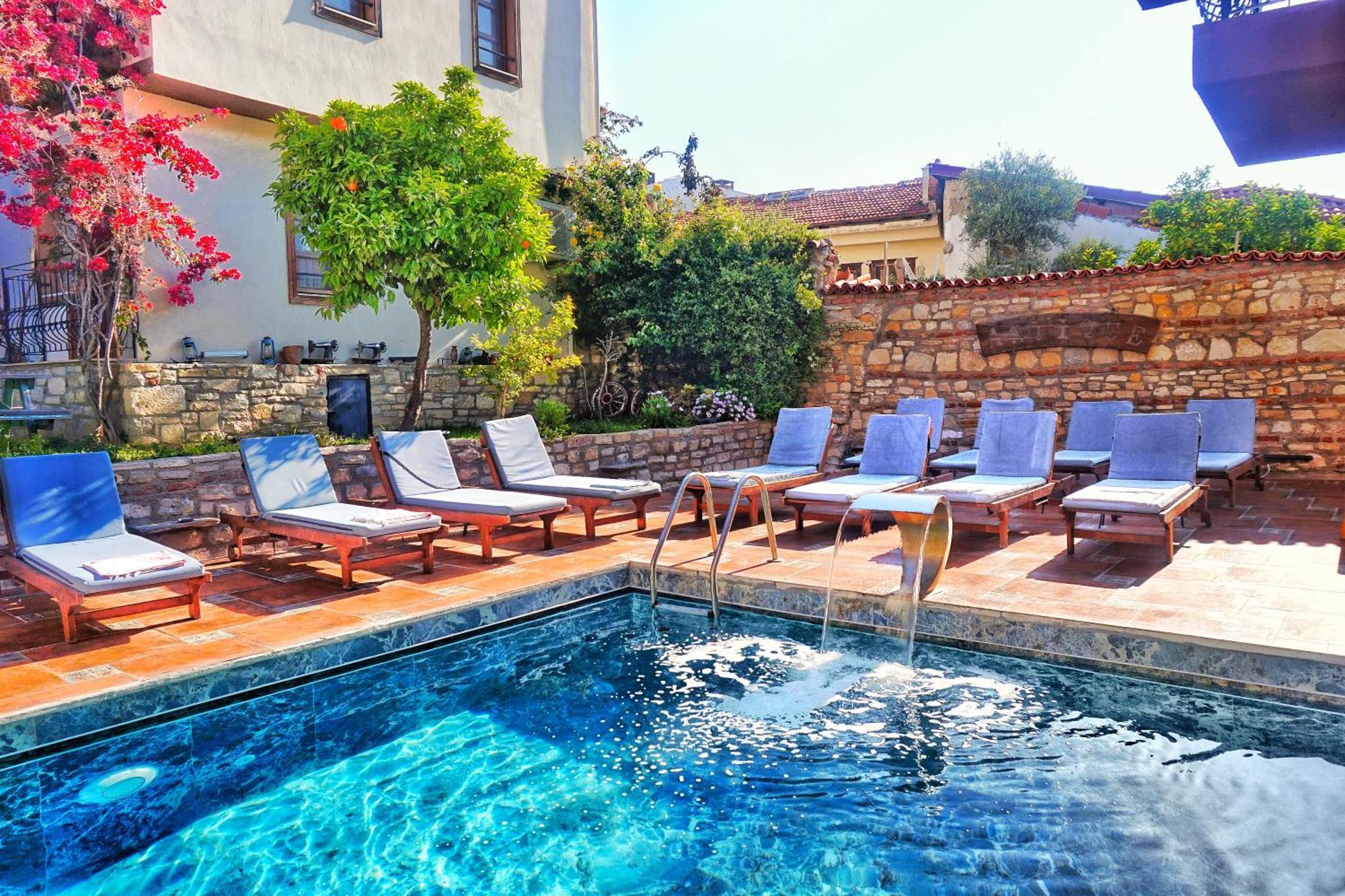 Sezgin Boutique Hotel Кушадаси Екстер'єр фото